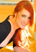 Рыжая сучка прикупила себе новую игрушку 12 фотография