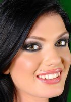 Девушка решила хорошо подзаработать 15 фотография