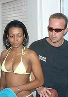 Трахнулась в номере с незнакомцем 5 фотография Трахнулась в номере с незнакомцем 5 фотография