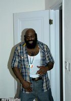 Бляди удовлетворяют возбужденного Антона 14 фотография Бляди удовлетворяют возбужденного Антона 14 фотография