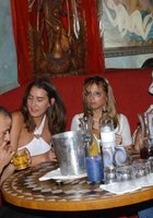 Сладкий куни в ночной клубе 3 фотография Сладкий куни в ночной клубе 3 фотография