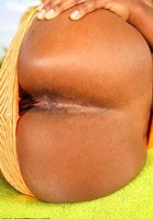 Блестящие попочки соблазнят любого 8 фотография Блестящие попочки соблазнят любого 8 фотография