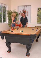 Дает полизать свою волосатую киску 15 фотография Дает полизать свою волосатую киску 15 фотография