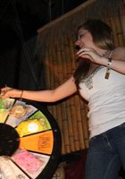 Элла немного стесняется, но сосет 9 фотография Элла немного стесняется, но сосет 9 фотография