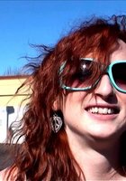 Солнечная красотка сладко сосет 3 фотография