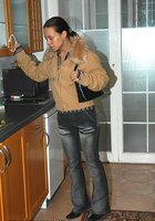 Молодую алкоголичку хорошо дрюкают 3 фотография Молодую алкоголичку хорошо дрюкают 3 фотография