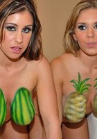 Фруктовые сиськи 24 фотография Фруктовые сиськи 24 фотография