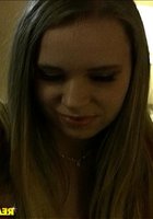 Анька дала на камеру 5 фотография Анька дала на камеру 5 фотография