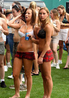 Пьяные телки способны на многое 12 фотография Пьяные телки способны на многое 12 фотография