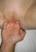 Умеет орудовать нежными пальчиками 9 фотография