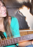 Выпившая сучка шалит на вечеринке 10 фотография Выпившая сучка шалит на вечеринке 10 фотография