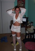 Женщины в квартире развратничают в нижнем белье 14 фотография