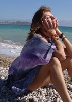 Мадемуазель сн ебритой писькой приехала отдыхать в Коктебель 3 фотография