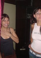 Пьяные молодки показывают титьки на вписке 3 фотография Пьяные молодки показывают титьки на вписке 3 фотография