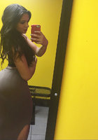 Сучки выложили снимки больших попок в инстаграм 8 фотография