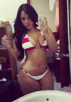 Сексуальные молодки любят хвастаться отменными жопами 8 фотография